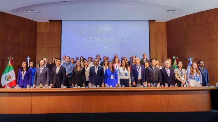 Consejo Nacional del PAN debate nueva dirigencia; Marko Cortés llama a resistir