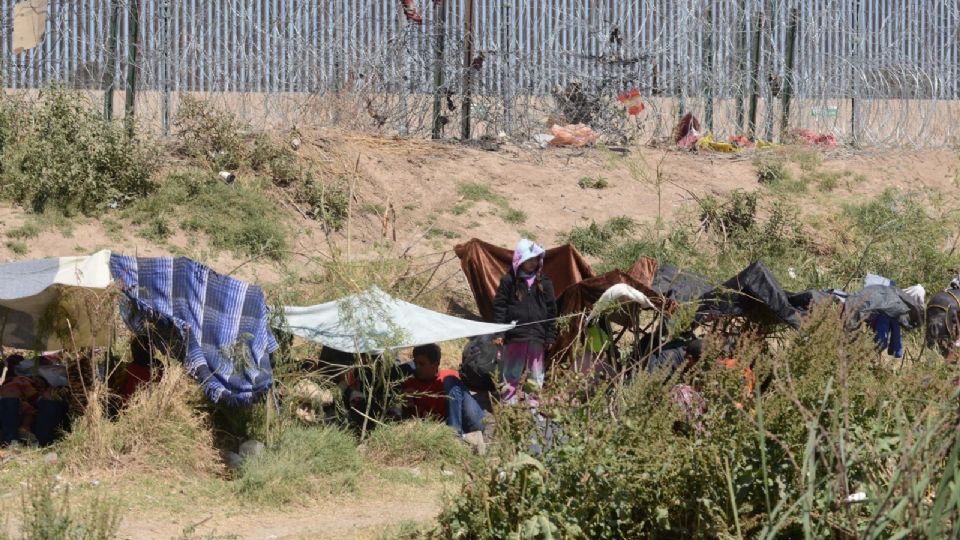 ¿Tragedia anunciada? Cuestionan albergue para migrantes en desierto de Chihuahua