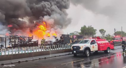 AICM: Fuerte incendio por presunto huachicol  afecta 30 viviendas en Nezahualcóyotl