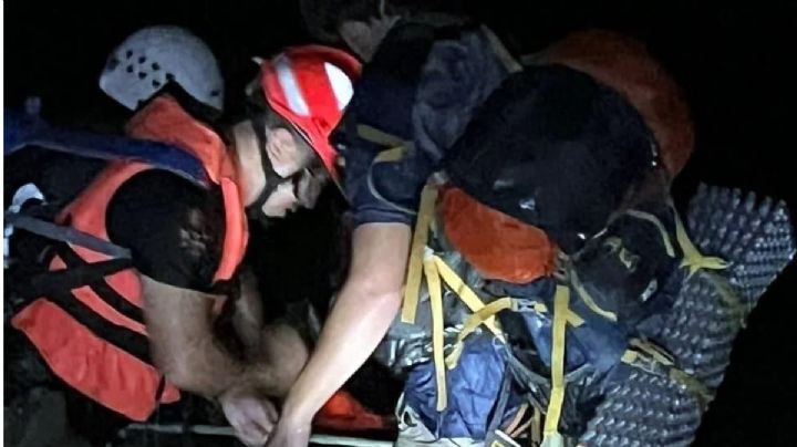 Lluvias causan caos en zona metropolitana de Monterrey y rescatan senderistas