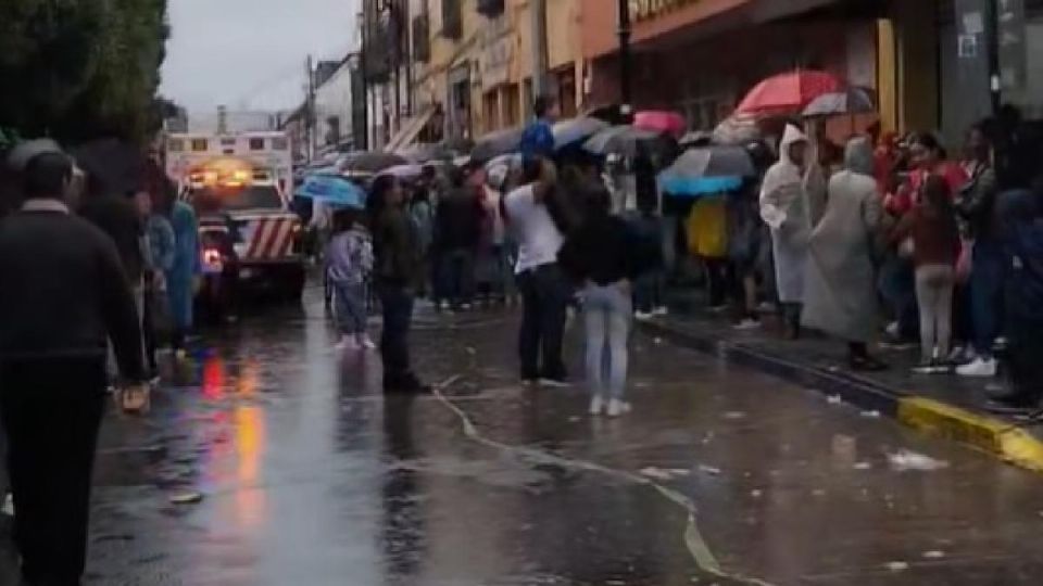 Se cumplieron los pronósticos, hubo lluvias de agua y de pan ayer en Acámbaro.