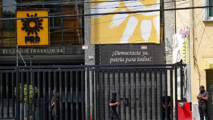 INE avala proyecto que formaliza desaparición del PRD