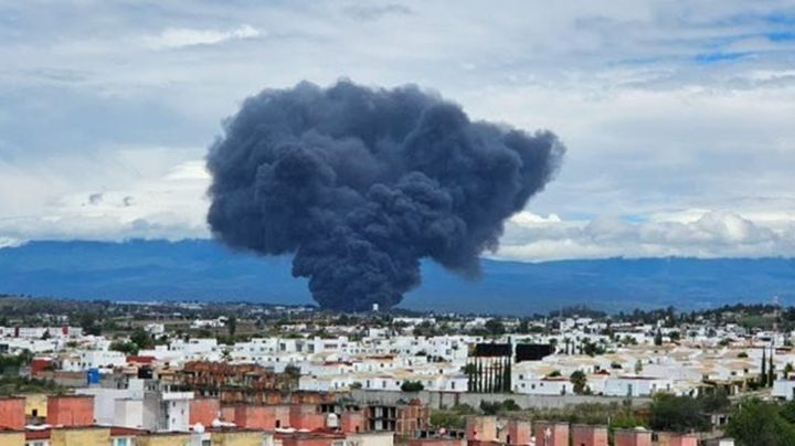 ¿Qué sabemos del voraz incendio en la carretera Atlixco-Puebla?