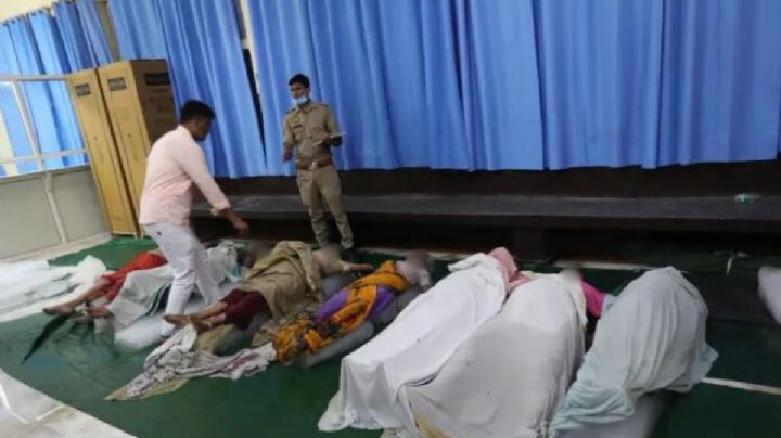 India: Autoridades confirman 121 muertos en estampida durante ceremonia religiosa; esto pasó