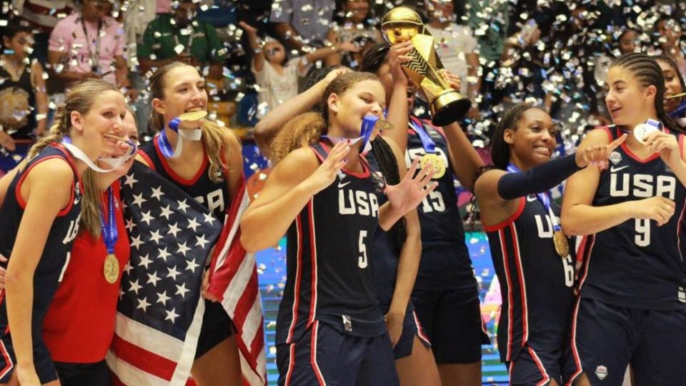 Estados Unidos se corona como tricampeón del Mundial Femenil FIBA Sub-17.
