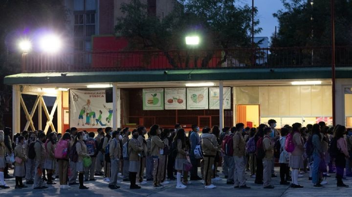 ¿Cómo los cárteles utilizan a niños de secundaria para expandir sus mercados?