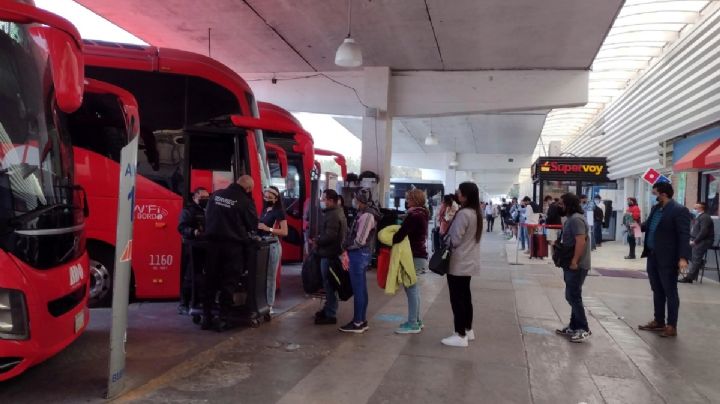 Más elementos de la GN y policías por vacaciones en Central de Autobuses de Pachuca