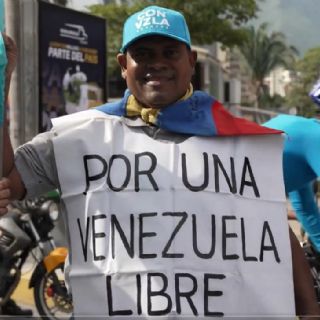 Venezuela, “no están solos, sigan luchando”: artistas