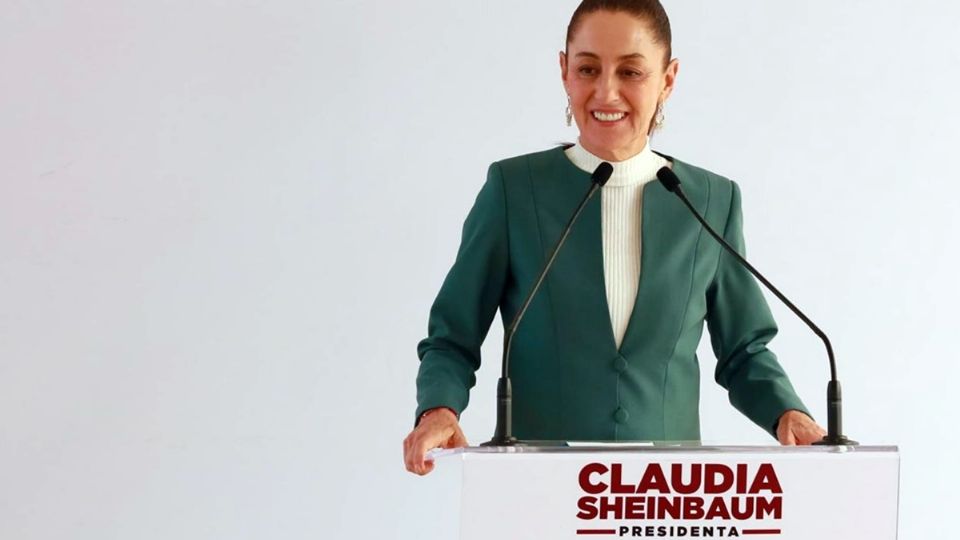 Claudia Sheinbaum durante el anuncio de la continuidad de Robledo en el IMSS.