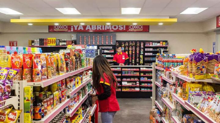 Secretaría de salud hará operativos en Oxxo por venta de vapeadores, alertan de daños a la salud