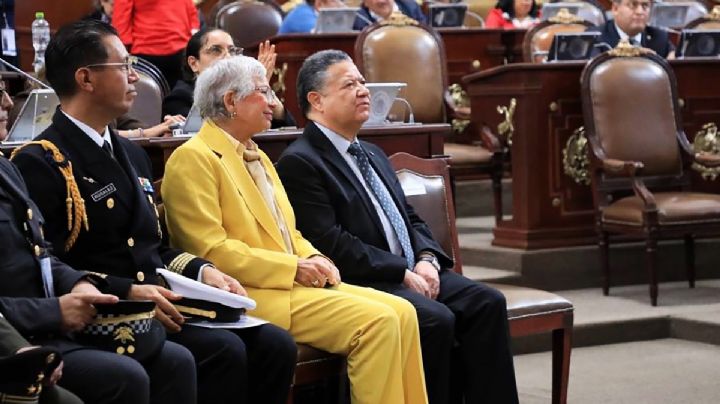 Menchaca celebra aprobación del Código Nacional de Procedimientos Civiles y Familiares