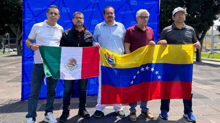 Venezolanos llaman a “tomar” el Ángel de la Independencia en la CDMX: “Maduro es un usurpador”