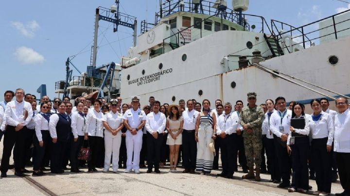 Marina entrega buque a la UAT para investigación oceanográfica