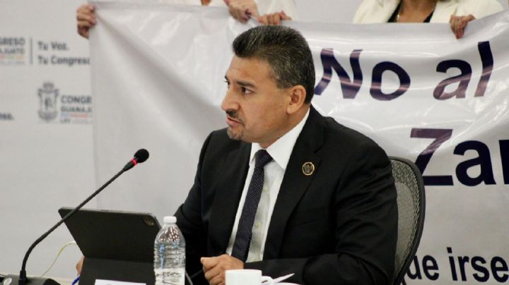 ¿Quieres decirle algo a Zamarripa antes de que se vaya? Convocan a enviar cartas