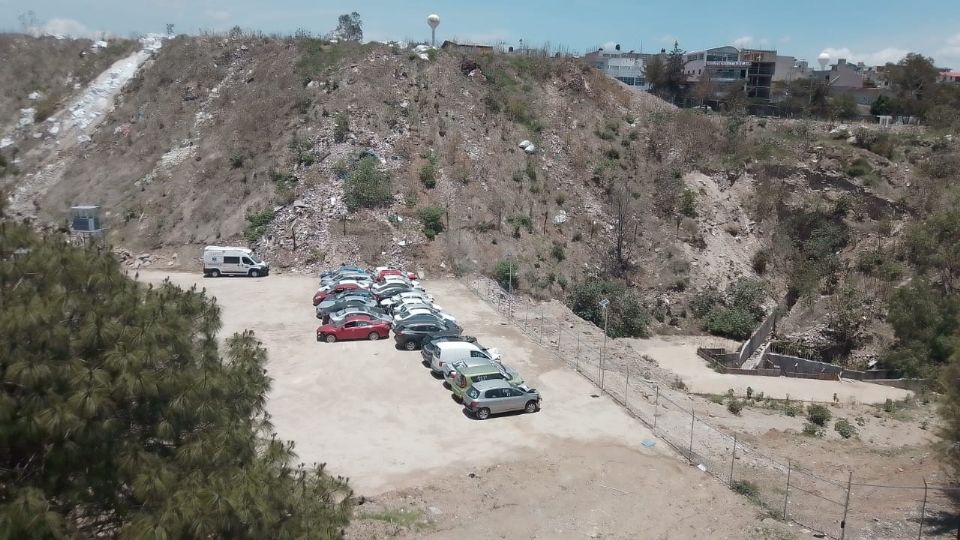 Invaden barranca de Puerto de Chivos en Atizapán de Zaragoza