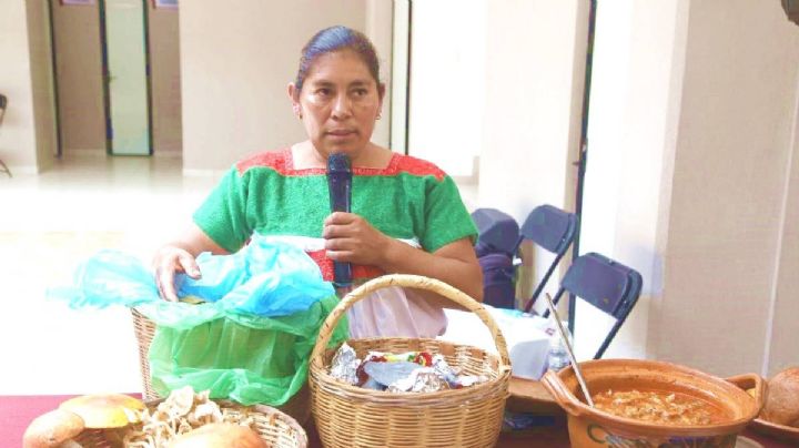 Cristina Martínez Cruz: La nanakatera de Acaxochitlán que quiere difundir sus saberes ancestrales