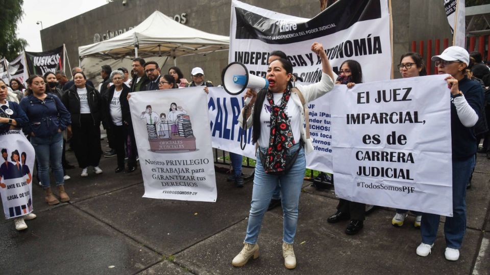 Este jueves inicia la discusión en comisiones de las 20 reformas que envió AMLO