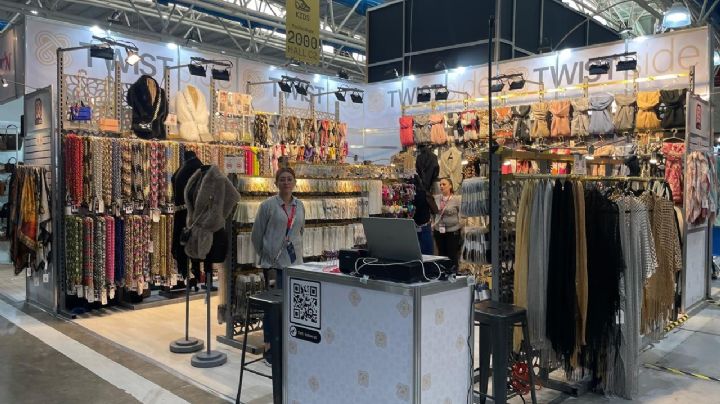 Hasta bisutería venden: SAPICA parece tianguis y no la feria del zapato