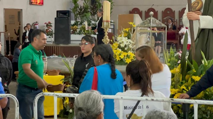 Agradecen cientos de feligreses a San Judas Tadeo en Ecatepec