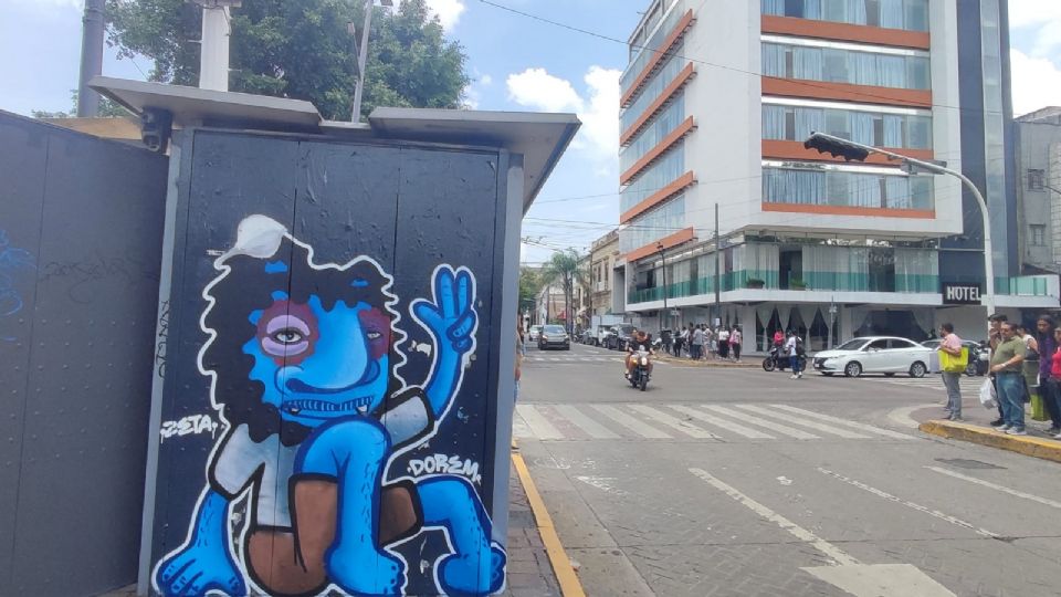 Zeta, el monstruo azul de León, llega hasta Guadalajara y el Estado de México.