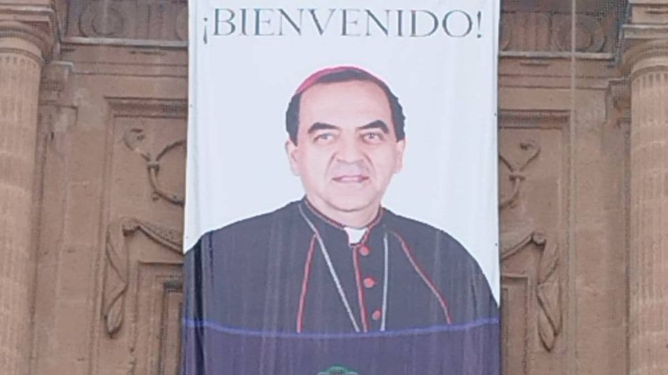 Monseñor Jaime Calderón Calderón será el nuevo Arzobispo de León.