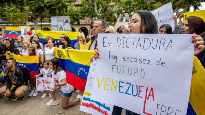 Sin presentar actas, autoridad electoral de Venezuela ratifica triunfo de Maduro