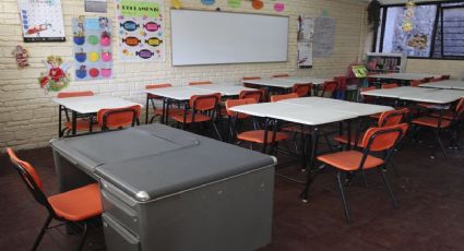 Maestros de Baja California amagan con no volver a clases si no les pagan adeudo