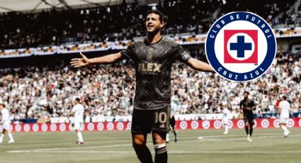 ¿Cruz Azul va por Carlos Vela para salvarlo? El jugador no tiene equipo y casi cierra el mercado de fichajes