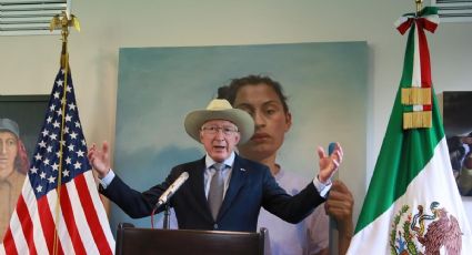 México reanuda relaciones con EU y Ken Salazar