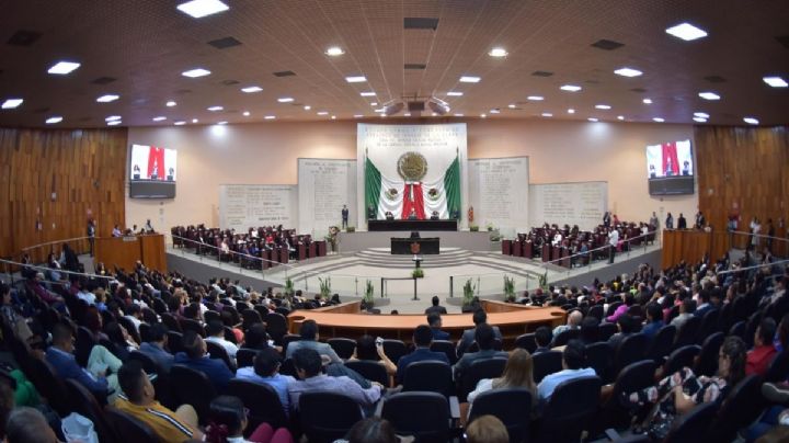 Presenta XIX Parlamento Juvenil propuestas al Congreso de Veracruz