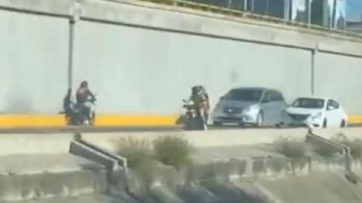 Una moto circuló en sentido contrario en Malecón
