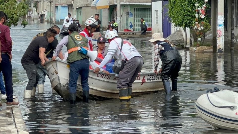 Edomex bajo el agua; las lluvias no dan tregua y desbordan ríos