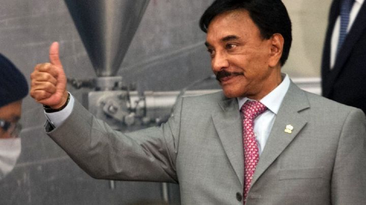 ¿Quién es Víctor Flores, polémico líder ferrocarrilero?