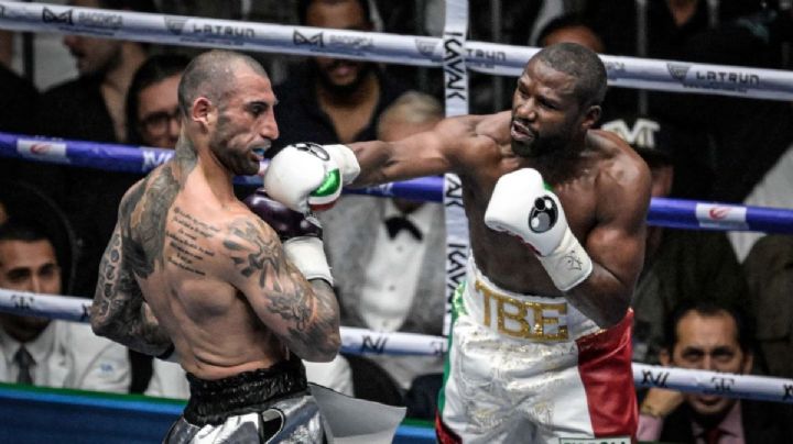 La fortuna que ganó Mayweather en polémica pelea en México; entre abucheos, golpes prohibidos y cambio de réferi
