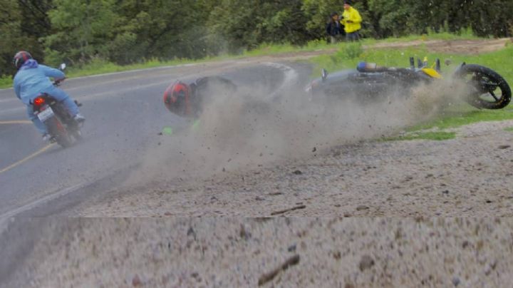 Motociclistas realizan acrobacias peligrosas e invaden carriles en Sierra de Lobos