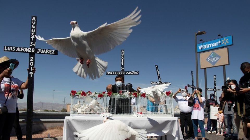 Texas: Conmemora a las 50 víctimas de tiroteo de 2019 en Walmart