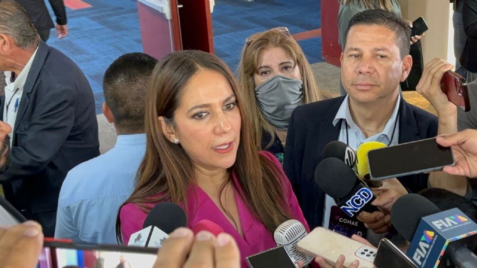 En cuanto a su relación con el gobierno federal encabezado por la presidenta electa de México, Claudia Sheimbaum, Libia comentó que no se trata sólo de no pelear, sino de construir un futuro para Guanajuato