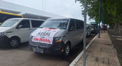 Transportistas causan caos en Aeropuerto Internacional de Cancún