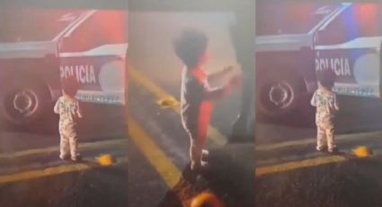 Niño deambula solo en carretera de Puebla, nadie sabe de sus papás | VIDEO