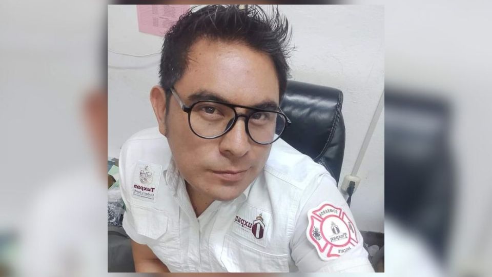 Balean camioneta de director de Protección Civil de Tuxpan, José Téllez