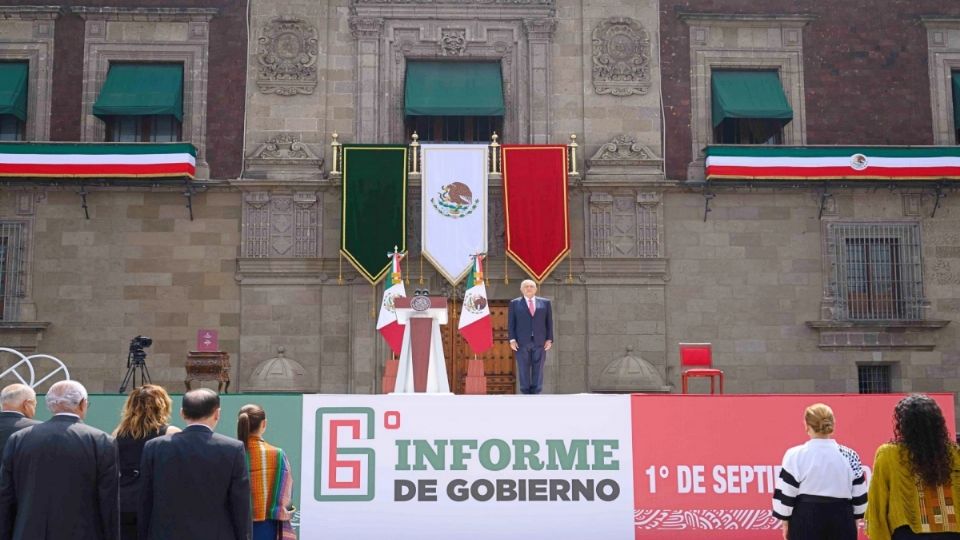 El presidente también destacó la creación de la denominada 'Megafarmacia' de 90,000 metros cuadrados en el Estado de México