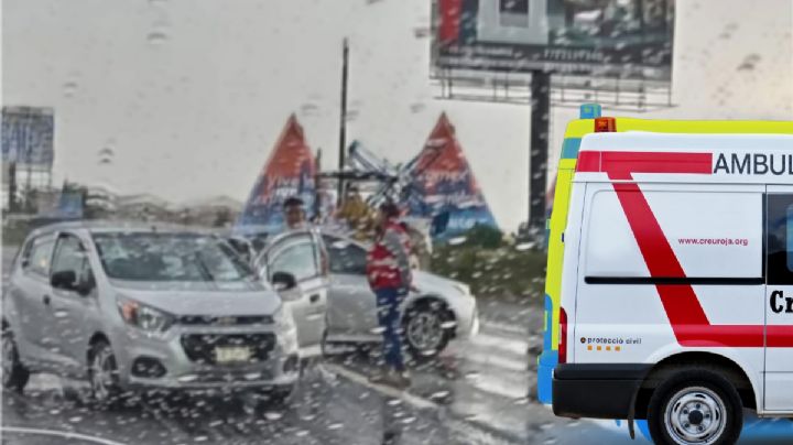 Luvia provoca carambola en la carretera México-Pachuca