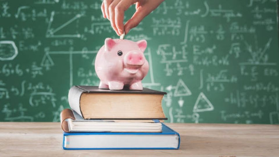 México reduce 18% inversión en educación: OCDE