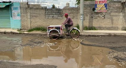 Sin red y con red de drenaje, inundaciones pegan a vecinos de Chalco