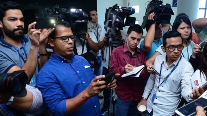 Promueven colectivos amparos contra la “Ley Censura” en Puebla