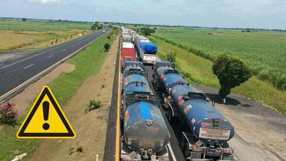 Siguen filas de hasta 18 kilómetros hoy 13 de septiembre en utopista La Tinaja - Isla