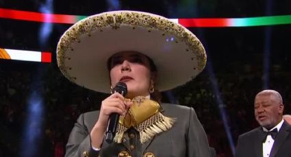 ¡Osote! Camila Fernández se equivoca al cantar el himno nacional en la pelea del Canelo Álvarez | VIDEO