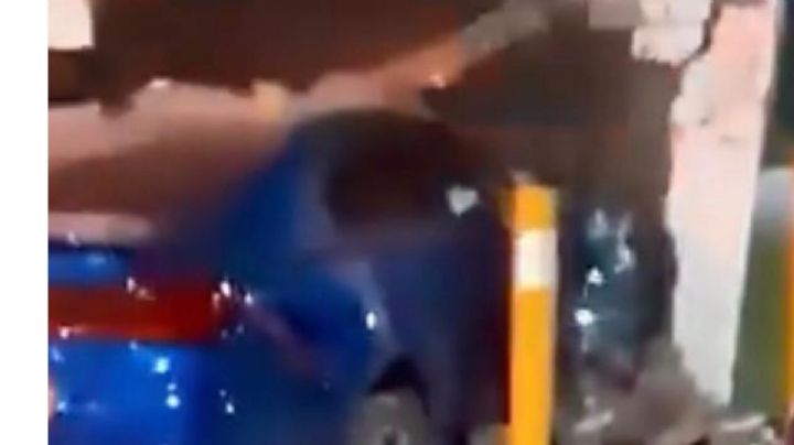 Se estampa conductor en el muro de una casa en este 15 en la avenida Independencia