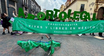 Colectivos feministas presentan iniciativa de ley para despenalizar el aborto en el Edomex