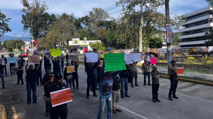 Avenida Ruiz Cortines de Xalapa cerrada hoy 2 de septiembre por trabajadores de RTV; esto sabemos